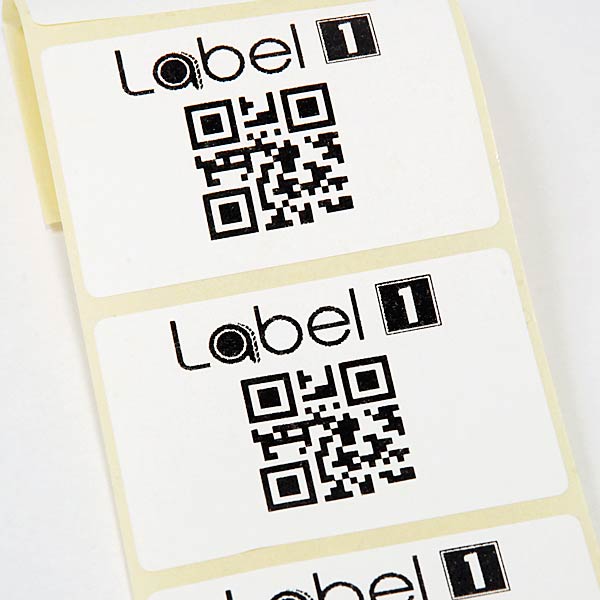 Self-adhesive labels on roll